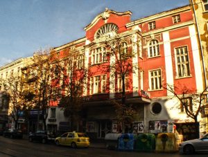 Първите кина в България - Модерен театър