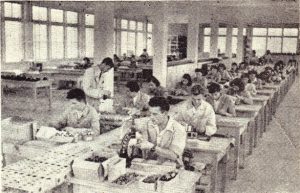 Държавната радиофабрика - стари електронни лампи