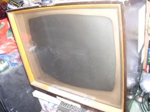 Стар телевизор Кристал 59