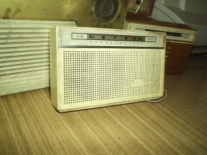 Транзисторен радиоприемник Ехо