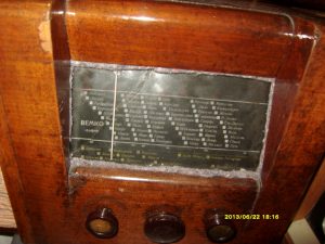 колекционерство-стари-радиоапарати (1)