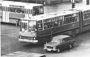 Автобусен транспорт в София - история