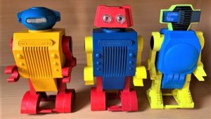 Български детски играчки роботи от 80-те г.