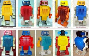Български детски играчки роботи от 80-те г.