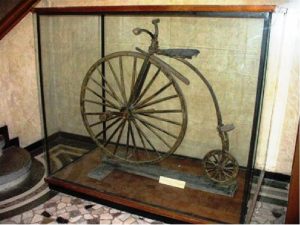 Първият български велосипед в Историческия музей в Нова Загора