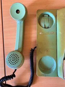 Стар български телефон Имефон