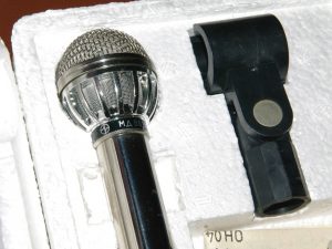 Динамичен микрофон МД-80