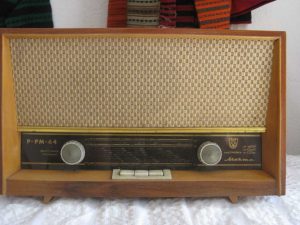 купувам-стари-радиоприемници